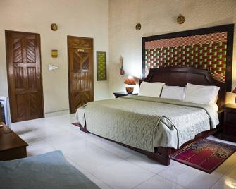 Four Villages Inn - Kumasi