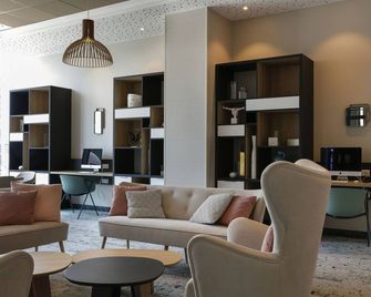 Hilton Garden Inn Bordeaux Centre - Burdeos - Sala de estar