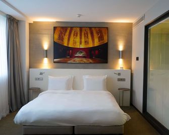 Pullman Paris Tour Eiffel - París - Habitación