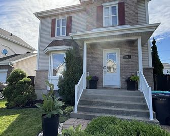 Near Montreal Rental - Rental Near Montreal Citq 311370 - Saint-Constant - Bâtiment