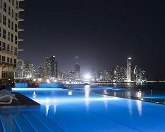private ocean view studio apartment - Ciudad de Panamá - Piscina
