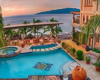 Pier Uno Dive Resort - Mabini - Pool