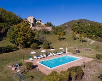 Apartment with terrace in Assisi - Assisi - Pool