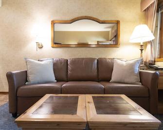 Olympic Village Inn - Olympic Valley - Sala de estar