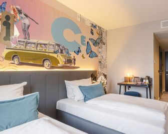 Plaza Inn Ulm - Ulm - Schlafzimmer