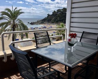 Vivalidays Rosalia - LLoret de Mar centro - Lloret de Mar - Balkon