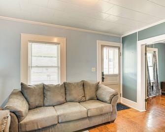 Cozy Tazewell Home w/ Grill on Back of the Dragon! - Tazewell