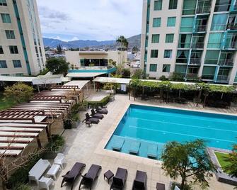 My Condo Retreat - San Jose - Piscine