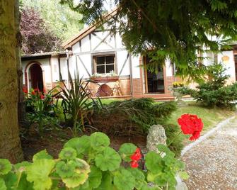 Holiday house St Saëns for 1 - 4 persons with 2 bedrooms - Holiday house - Buchy