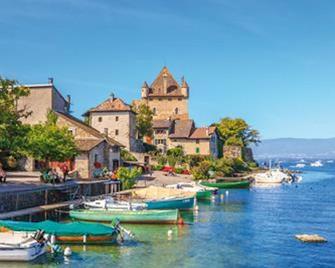 Wonderful La Villa du Lac - One Bedroom, 4 people - Divonne-les-Bains