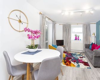 Minster's Reach Apartments -Stylish City-Centre Retreat's - York