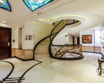 Hotel Grand Godwin - Nova Deli - Lobby