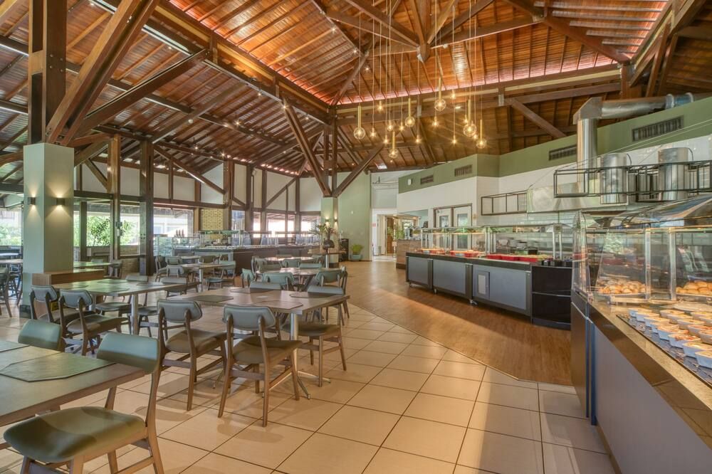 ساليناس ماسيو ريزورت شامل كليًا