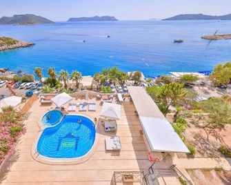 Hera Hotel - Kaş - Svømmebasseng