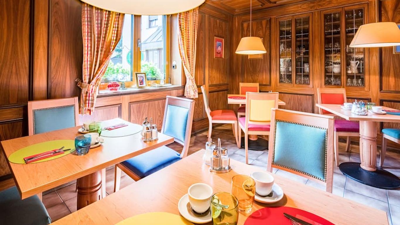 بوتيك هوتل بندسوه