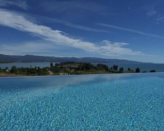 Windhover Suites - Motueka - Pool