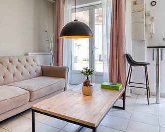 Appartement chaleureux Etampes - Rickhoss Home - Étampes - Salon