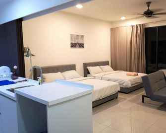 Setia City Convention Center Trefoil Studio for 4 Pax - Shah Alam - Bedroom