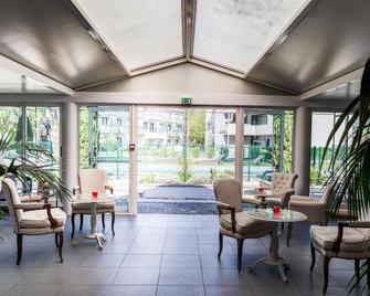 Domaine De La Petite Isle - L'Isle-sur-la-Sorgue - Lobby