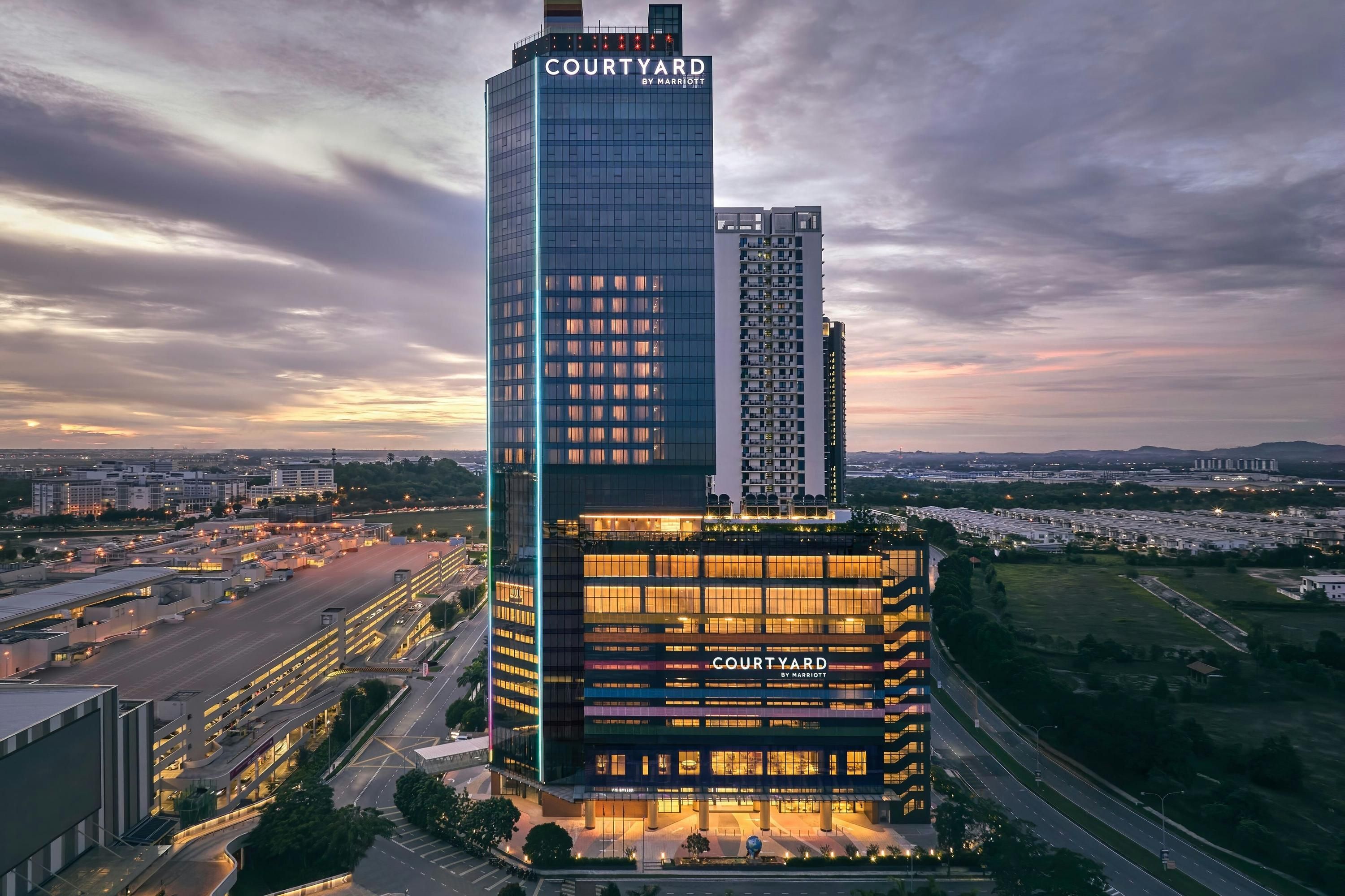 Courtyard by Marriott Setia Alam - Klang - Gebäude