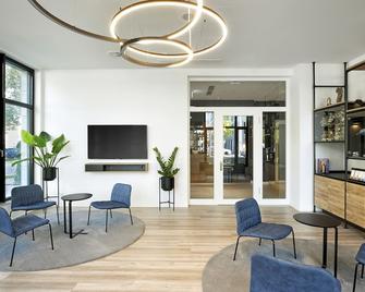 H.ome Serviced Apartments München - Múnich - Lobby