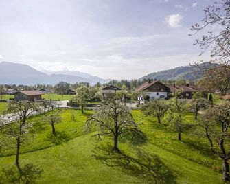 Oberaudorf/Alpenhof Landhotel Restaurant - Oberaudorf - Vista esterna
