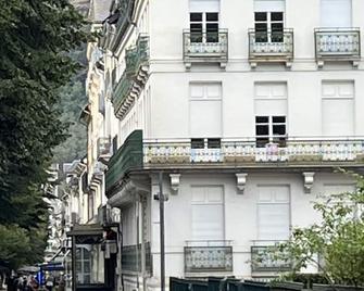 T2 apartment of 28 m2 - Bagnères-de-Luchon - Building