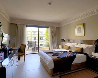 OYO Hotel Shenandoah Woodlands Mall - The Woodlands - Ložnice