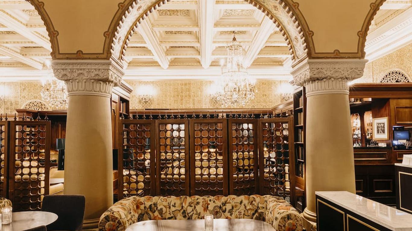 فندق بريستول