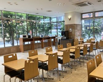 Toyoko Inn Kumamoto Shin-shigai - Kumamoto - Restaurant