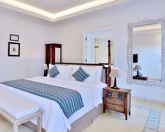 Solterra Seminyak Boutique Hotel & Spa Powered by Archipelago - Kuta