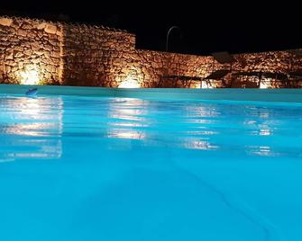Masseria Violante Boutique Hotel - Ruffano - Piscina