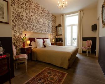 Les Chambres au Coeur de Bordeaux - Bordo - Yatak Odası