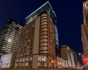 Metcalfe Hotel Montréal by Gray Collection - Montreal - Building