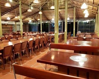 Ngoc Linh Villas - Tĩnh Gia - Restaurante