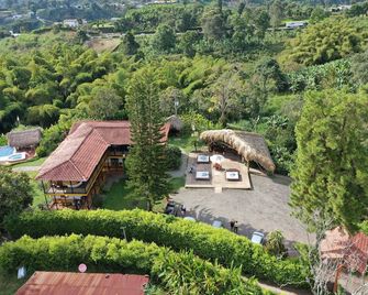 Hotel Hacienda Combia - Calarcá - Outdoor view