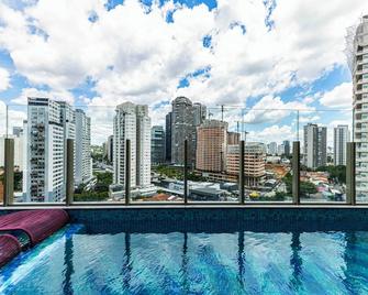 Charlie Atmosfera Santo Amaro - São Paulo - Pool
