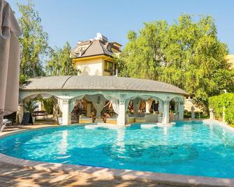 Golden Pearl Hotel - Nesebar - Pool