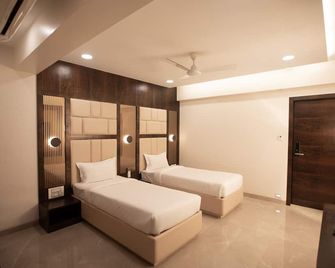 Hotel Naaz Executive - Mumbai - Bedroom