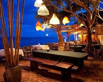 Clean Beach Resort - קו לנטה - מסעדה