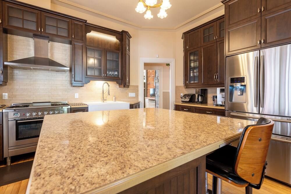 Les 4 Saisons - No Breakfast - קוויבק סיטי - מטבח