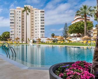 聖佛明酒店 - 班那馬德那 - 貝納爾馬德納 - 游泳池