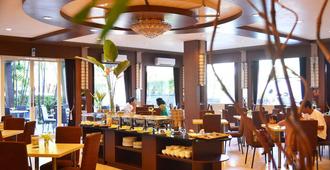 Country Heritage Resort Hotel - Surabaya - Restaurant