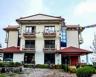 Hotell Hill Crown - Nagarkot - Edificio