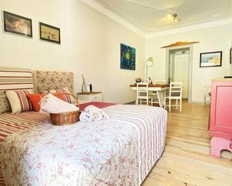 Carmo´s Residence Art Apartments 2º - Setúbal - Bedroom