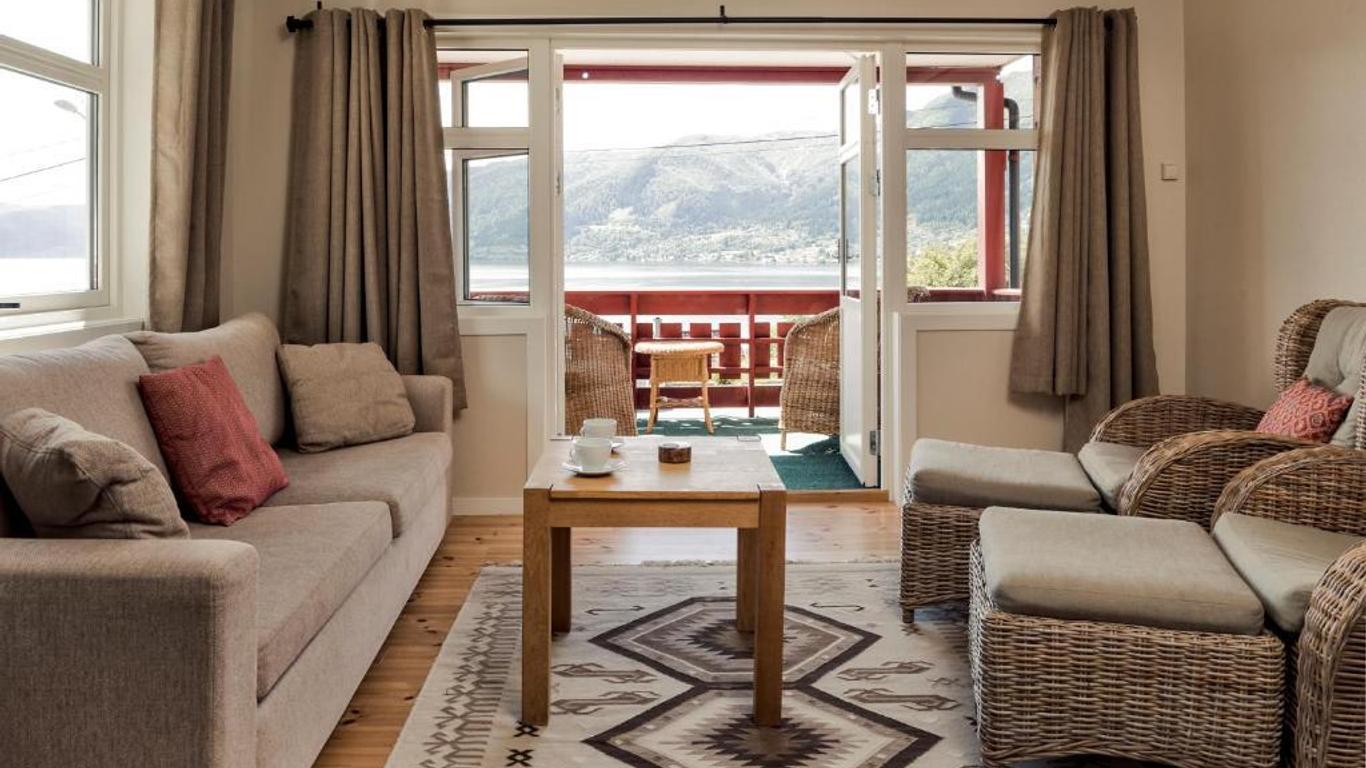 Dragsvik Fjordhotel