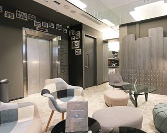 St Signature Jalan Besar, Dayuse, 7 Hours, 9am-4pm - Singapore - טרקלין