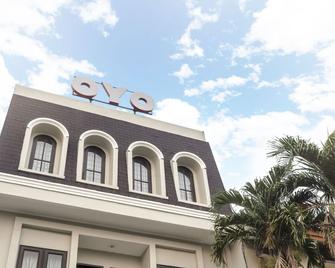 OYO 105 La Maison D Ilona - Jakarta