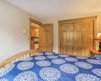 Cozy one bedroom Edgemont A1 condo on the shuttle route & ski back trail - Killington - Habitación
