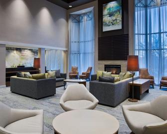Courtyard by Marriott Springfield Airport - Springfield - Area lounge